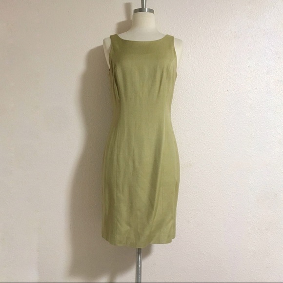 Vintage Dresses & Skirts - Collection Pale Green Business Dress